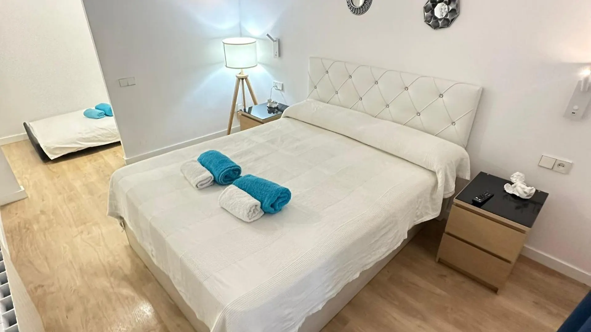 Bed & Breakfast Alojamiento Flor Barcelona